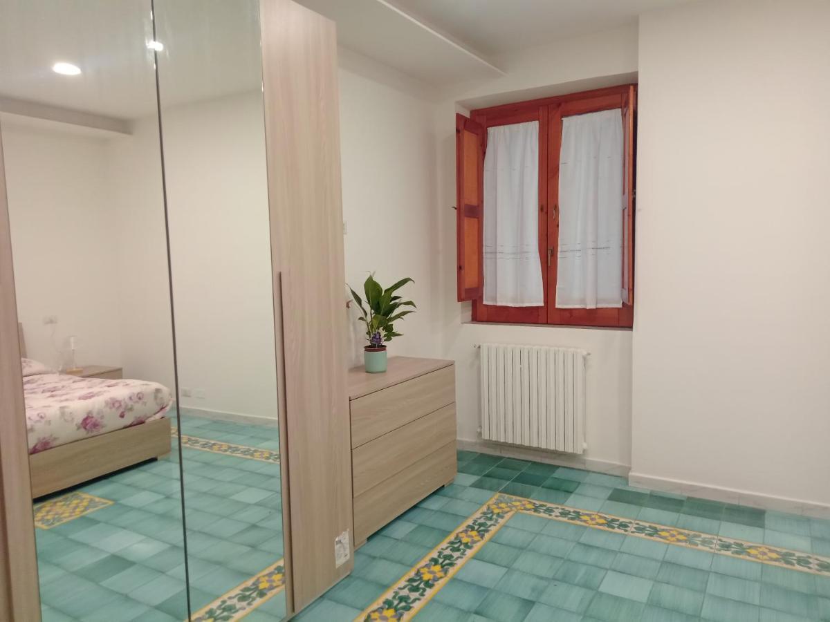Let It B&B Apartment Салерно Экстерьер фото