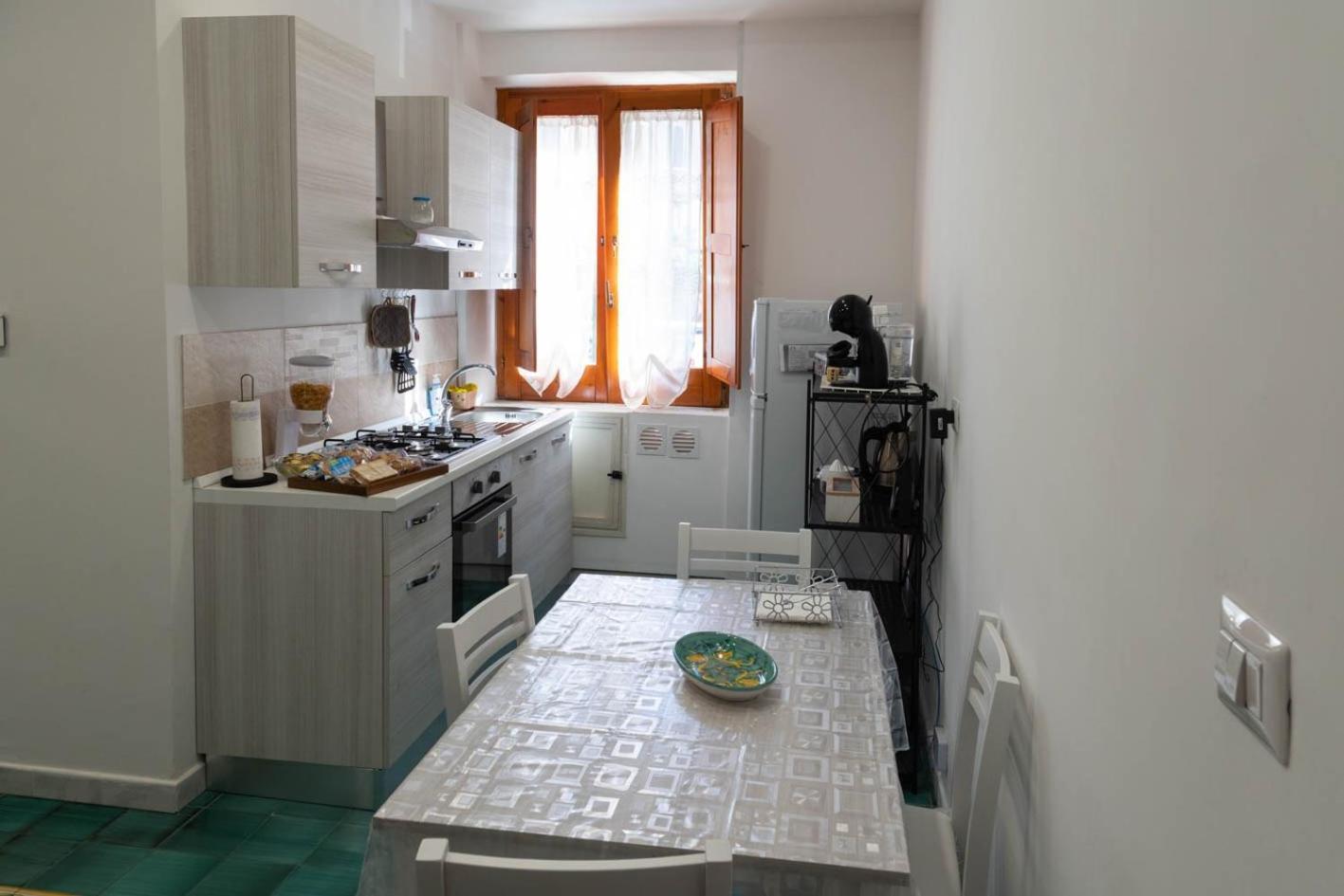 Let It B&B Apartment Салерно Экстерьер фото